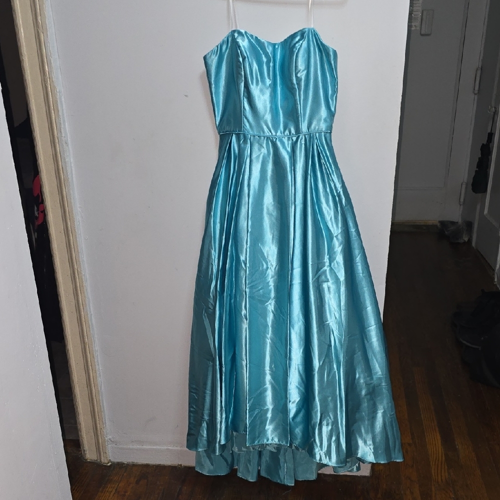 NWT Betsy & Adam Aqua Satin Ball Gown Prom Formal Size 12 GORGEOUS!